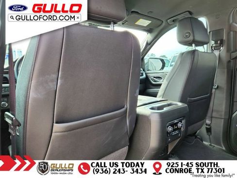 Used 2022 Chevrolet Tahoe Z71 w/ Luxury Package AWD/4WD image 16