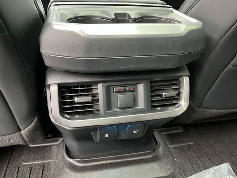 Certified 2024 Ford F150 Platinum w/ Equipment Group 702A High AWD/4WD image 15