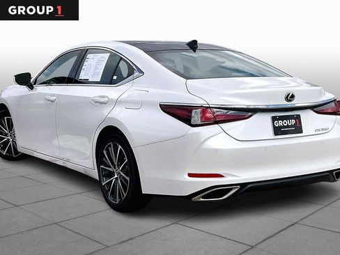 Used 2025 Lexus ES 350 w/ Premium Package image 9