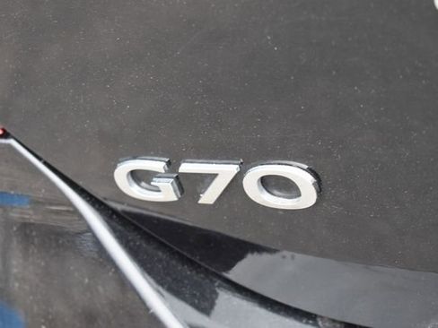 Used 2025 Genesis G70 2.5T image 16