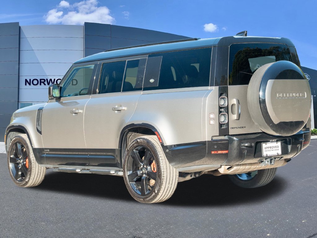 Used 2024 Land Rover Defender 130 X AWD/4WD image 6