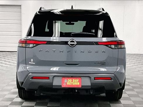 New 2026 Nissan Pathfinder Platinum w/ Lighting Package AWD/4WD image 5