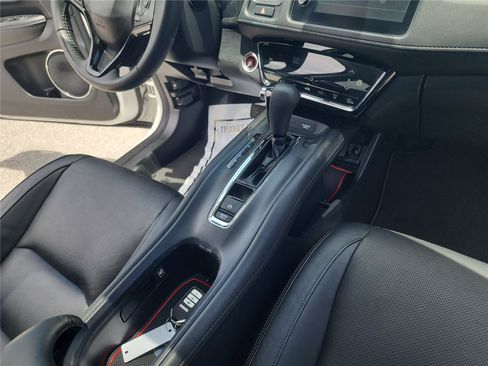 Used 2019 Honda HR-V EX-L image 26