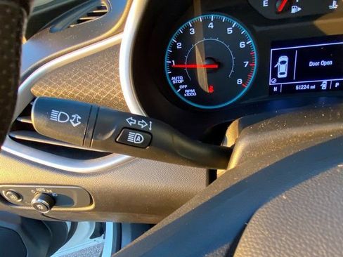 Used 2024 Chevrolet Malibu LT FWD image 25