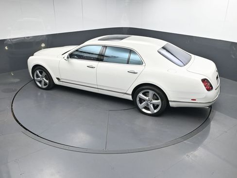 Used 2016 Bentley Mulsanne Speed image 38