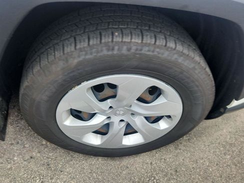 Used 2019 Toyota RAV4 LE w/ All Weather Liner Package FWD image 2