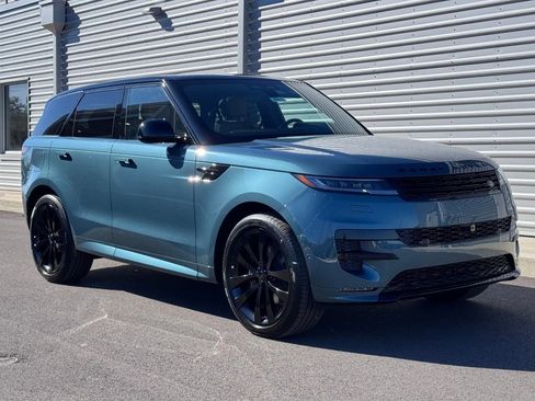 New 2026 Land Rover Range Rover Sport Dynamic SE image 7