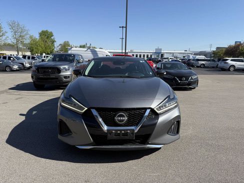 Used 2023 Nissan Maxima SL FWD image 8