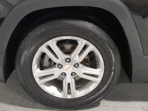 Used 2018 GMC Terrain SLE w/ Driver Convenience Package image 27