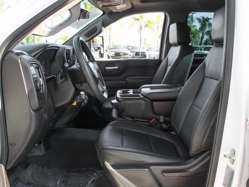 Used 2023 Chevrolet Silverado 2500 W/T w/ WT Fleet Convenience Package image 17