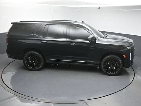 Used 2024 Cadillac Escalade Sport Platinum w/ Heavy-Duty Trailer Package AWD/4WD image 51