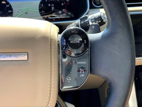 Used 2019 Land Rover Range Rover Supercharged image 23