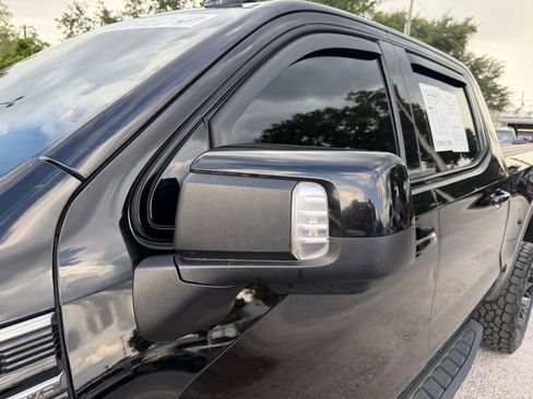 Used 2022 GMC Sierra 1500 AT4 w/ AT4 Premium Package AWD/4WD image 13