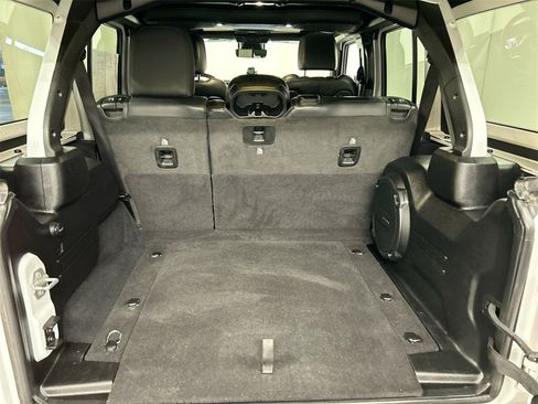 Certified 2024 Jeep Wrangler Sahara w/ Dual Top Group image 23