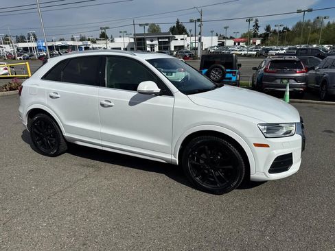 Used 2017 Audi Q3 2.0T Premium Plus w/ Premium Plus Package image 5