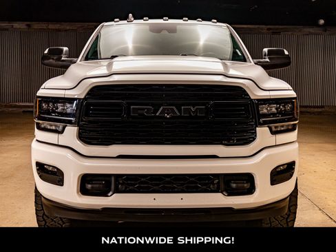 Used 2022 RAM 3500 Limited image 4