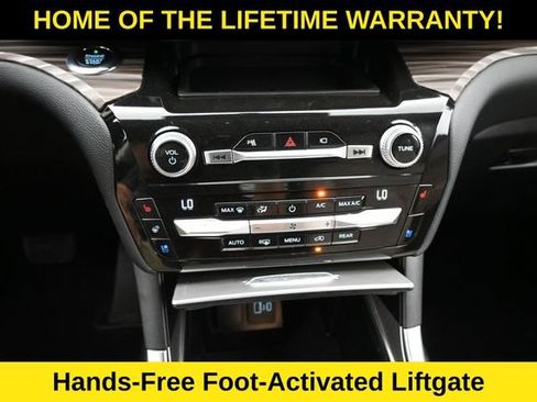 Used 2021 Ford Explorer Limited w/ Equipment Group 301A AWD/4WD image 32