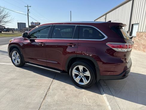 Used 2014 Toyota Highlander Limited image 15