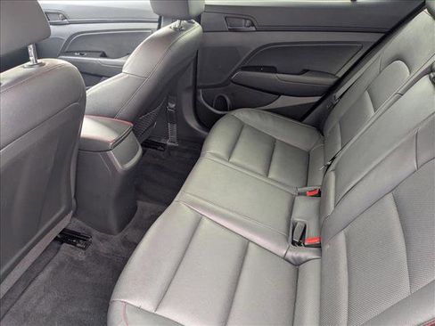 Used 2017 Hyundai Elantra Sport image 17