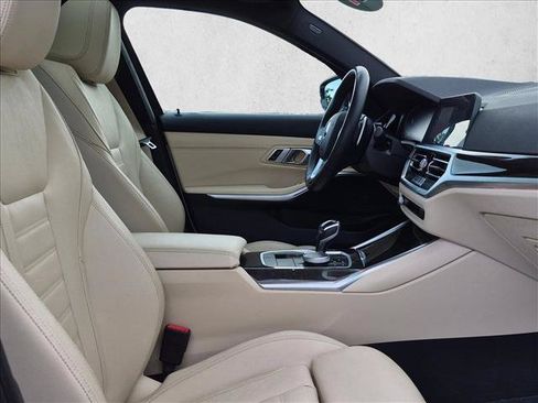 Used 2021 BMW 330i Sedan w/ Premium Package RWD image 26