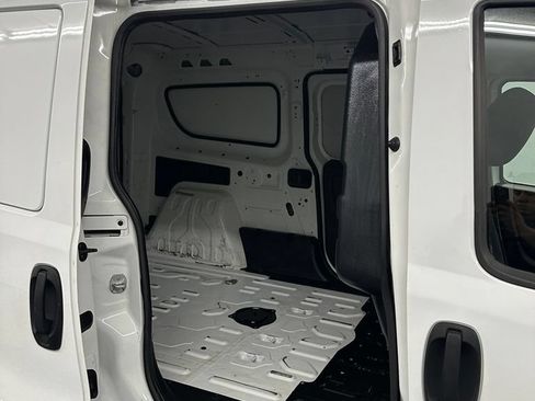Used 2022 RAM ProMaster City Tradesman FWD image 31