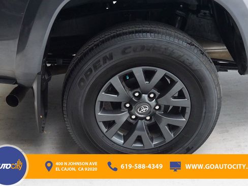 Used 2021 Toyota Tacoma SR5 image 16