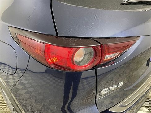 Used 2020 MAZDA CX-5 Touring image 18
