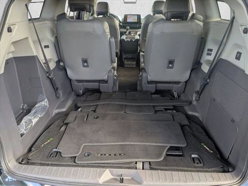 Certified 2021 Toyota Sienna Limited image 18