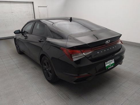 Used 2023 Hyundai Elantra SEL w/ Cargo Package FWD image 5