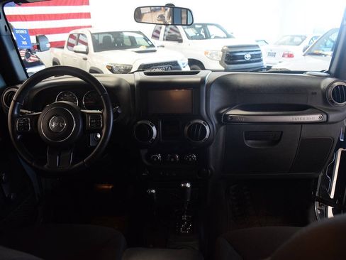 Used 2015 Jeep Wrangler Sport AWD/4WD image 25