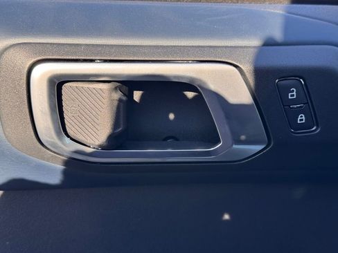 New 2025 Ford Bronco Heritage Edition image 16