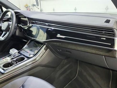 Used 2025 Audi Q7 3.0T Premium Plus AWD/4WD image 25