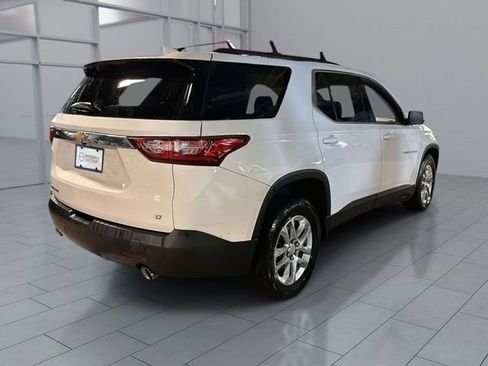 Used 2021 Chevrolet Traverse LT AWD/4WD image 4
