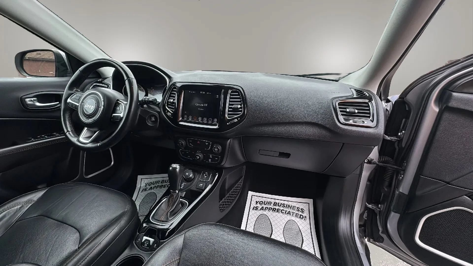 Used 2019 Jeep Compass Limited w/ Safety & Security Group AWD/4WD image 28