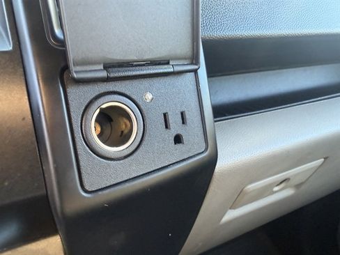 Used 2019 Ford F150 XL w/ Equipment Group 101A Mid AWD/4WD image 19
