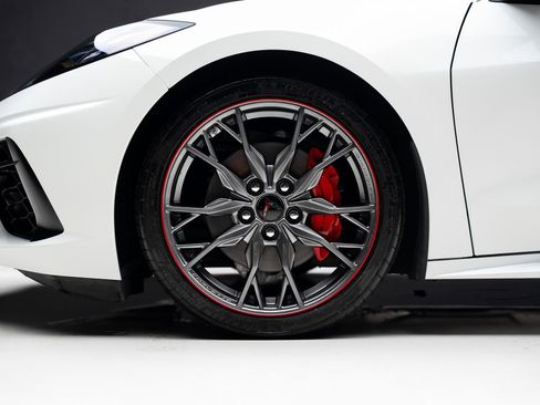 Used 2024 Chevrolet Corvette Stingray Coupe w/ 1LT image 21