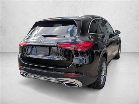 New 2026 Mercedes-Benz GLC 300 4MATIC image 2