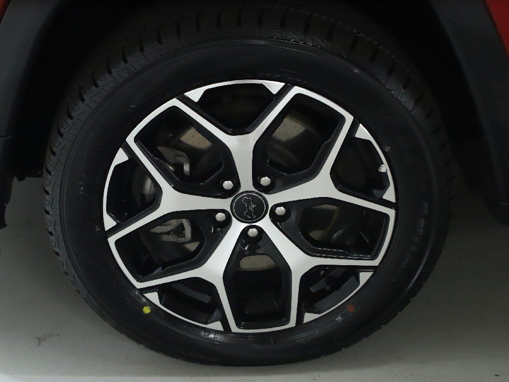 Used 2025 Jeep Compass Limited AWD/4WD image 40