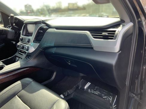 Used 2015 GMC Yukon XL SLT w/ Open Road Package image 47