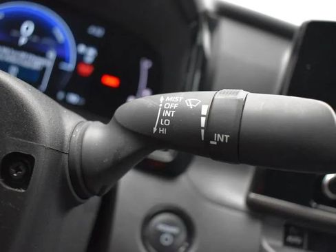 Used 2025 Toyota Camry LE image 25