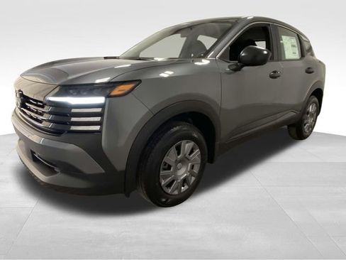 New 2026 Nissan Kicks S image 5