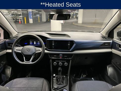 Used 2023 Volkswagen Taos SE w/ Panoramic Sunroof Package AWD/4WD image 7
