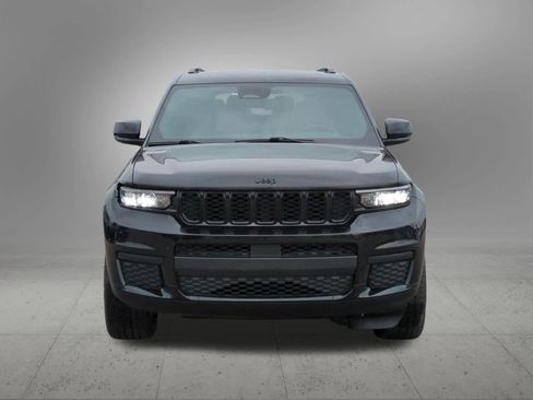 Used 2021 Jeep Grand Cherokee L Laredo image 9