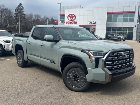 New 2026 Toyota Tundra Platinum AWD/4WD image 1