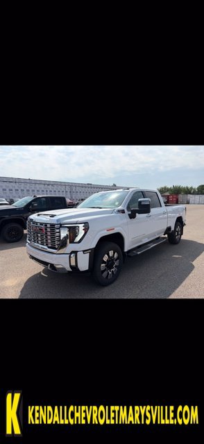 Used 2024 GMC Sierra 2500 Denali w/ Denali Reserve Package AWD/4WD image 1