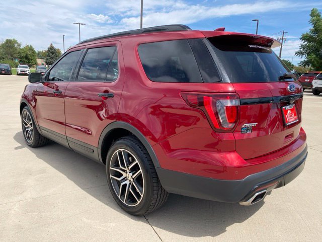 Used 2017 Ford Explorer Sport w/ Equipment Group 401A AWD/4WD image 3
