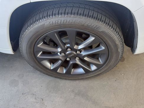 Used 2018 Jeep Grand Cherokee High Altitude image 9