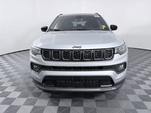 New 2026 Jeep Compass Latitude image 3