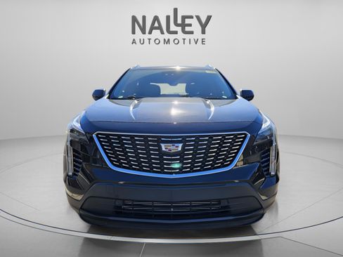 Used 2022 Cadillac XT4 Luxury w/ Driver Awareness Package image 8