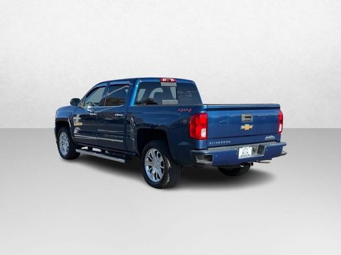 Used 2018 Chevrolet Silverado 1500 High Country image 3